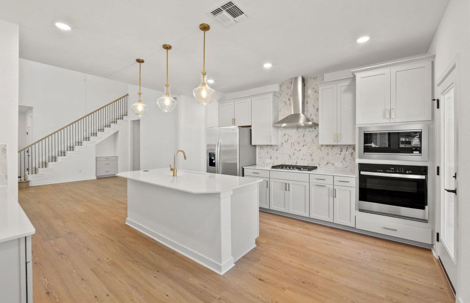 Furnished interior view inside a new home in Santa Rita Ranch, Liberty Hill (Image 6). Furnished interior view inside a new home in Santa Rita Ranch, Liberty Hill (Image 6).