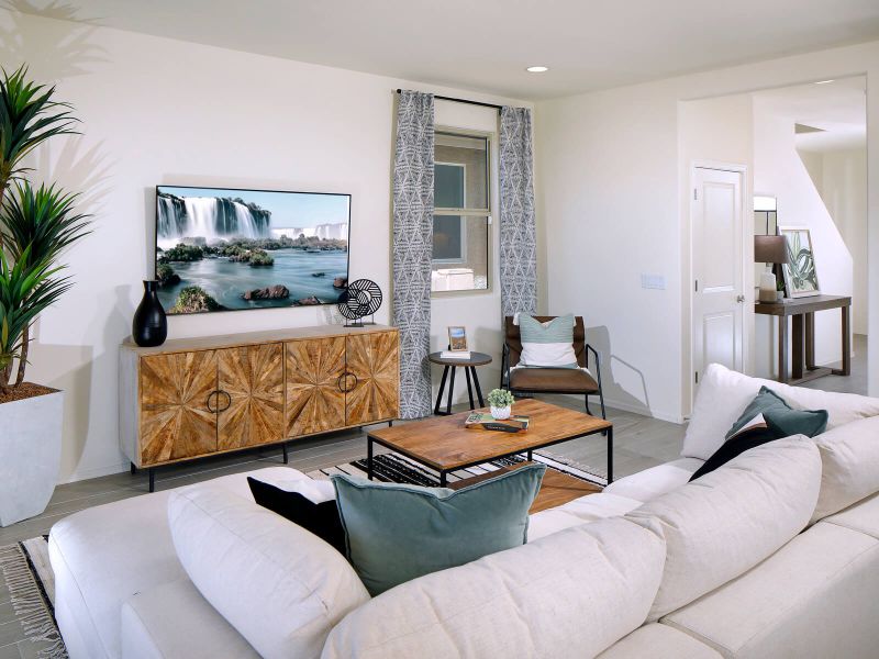 The 2130 plan modeled at Valencia Crossing in Tucson, AZ. The 2130 plan modeled at Valencia Crossing in Tucson, AZ.