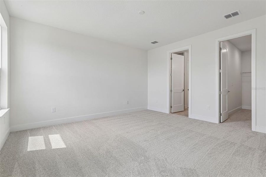 Spacious, unfurnished interior of a new home in Lakeside at Satilla, St. Cloud (Image 48). Spacious, unfurnished interior of a new home in Lakeside at Satilla, St. Cloud (Image 48).