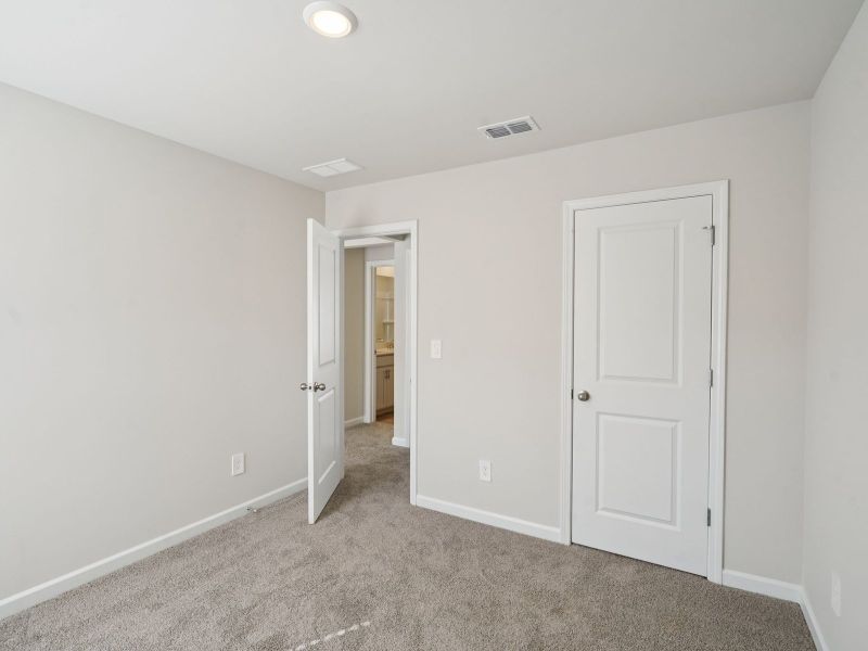 Spacious, unfurnished interior of a new home in Avalon - Reserve Series, Conyers (Image 21).