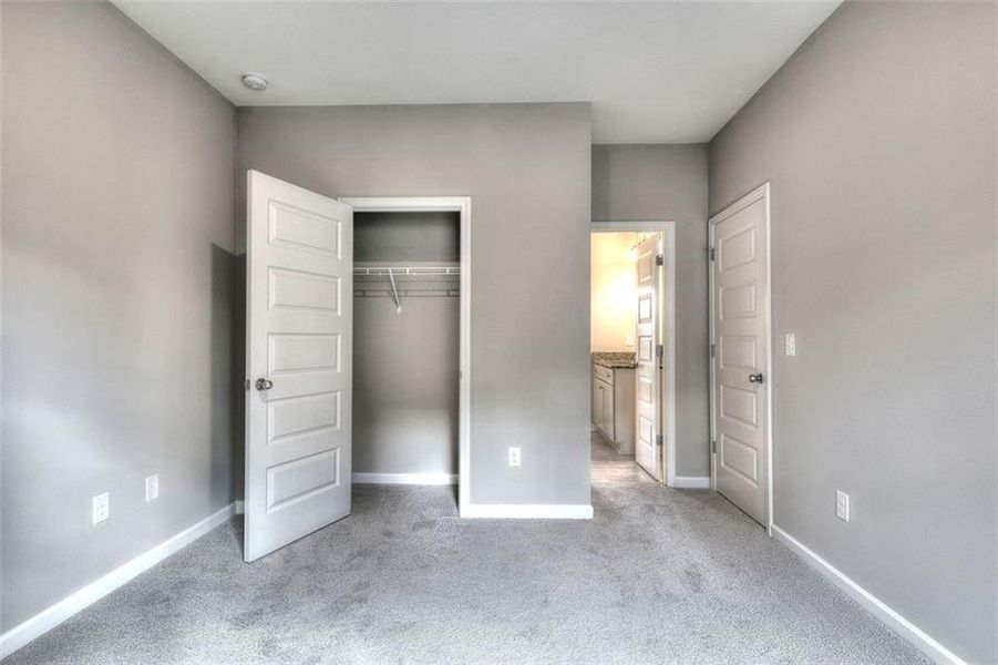 Spacious, unfurnished interior of a new home in , Cartersville (Image 27). Spacious, unfurnished interior of a new home in , Cartersville (Image 27).