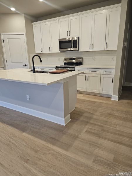 Furnished interior view inside a new home in , Spring Branch (Image 8).
