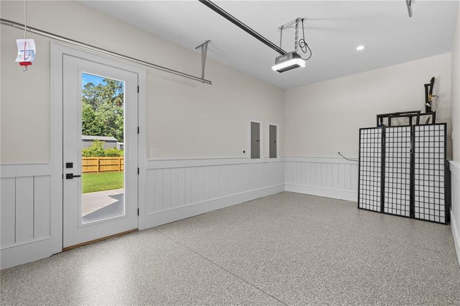 Spacious, unfurnished interior of a new home in , Dacula (Image 73).