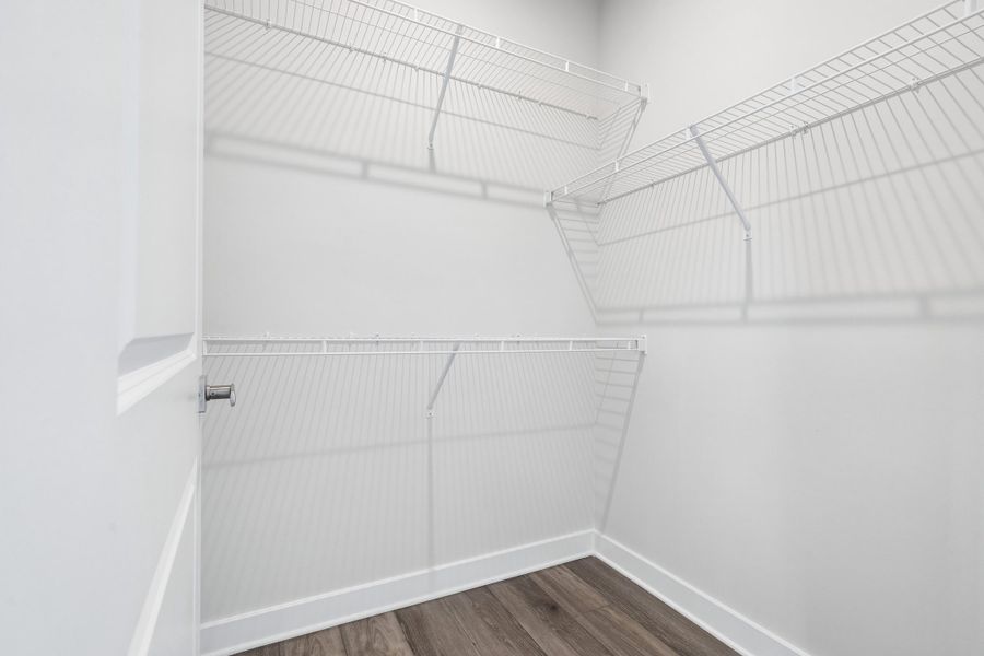 Spacious, unfurnished interior of a new home in Pine Ridge Estates, Ridgeville (Image 33).