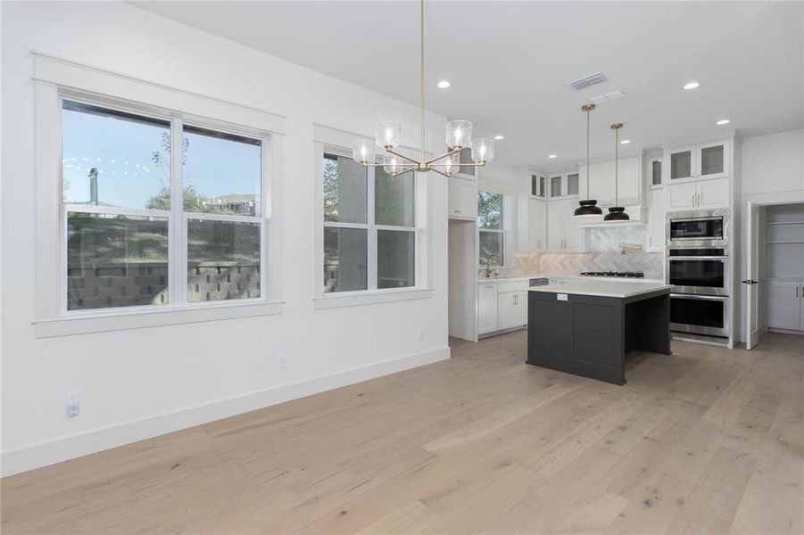 Image 31 of a home in .