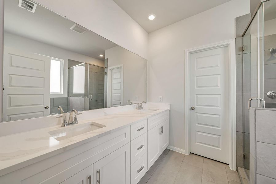 Ensuite Bath