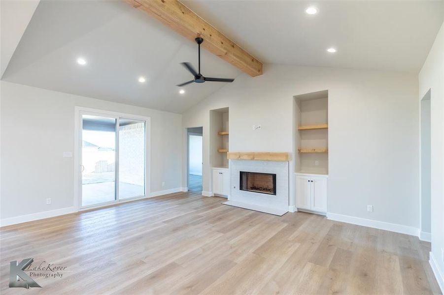 Spacious, unfurnished interior of a new home in , Abilene (Image 25).