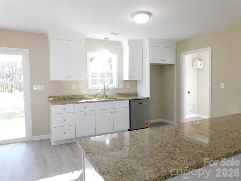 Granite countertops throughout!
