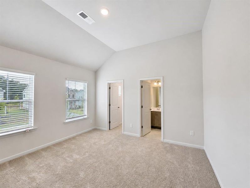 Spacious, unfurnished interior of a new home in Kingsmere Estates, Loganville (Image 24). Spacious, unfurnished interior of a new home in Kingsmere Estates, Loganville (Image 24).