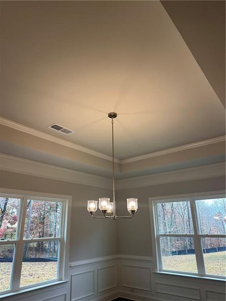 Spacious, unfurnished interior of a new home in Mirror Lake at South Harbour, Villa Rica (Image 14).