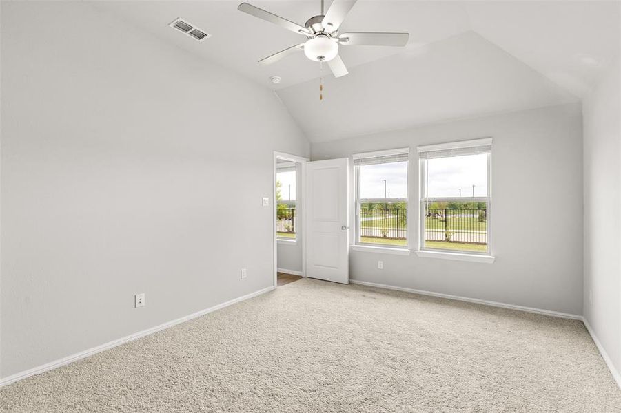 Spacious, unfurnished interior of a new home in Verandah, Royse City (Image 22).