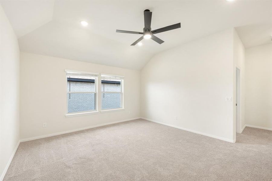 Spacious, unfurnished interior of a new home in Sonoma Verde, McLendon-Chisholm (Image 32). Spacious, unfurnished interior of a new home in Sonoma Verde, McLendon-Chisholm (Image 32).