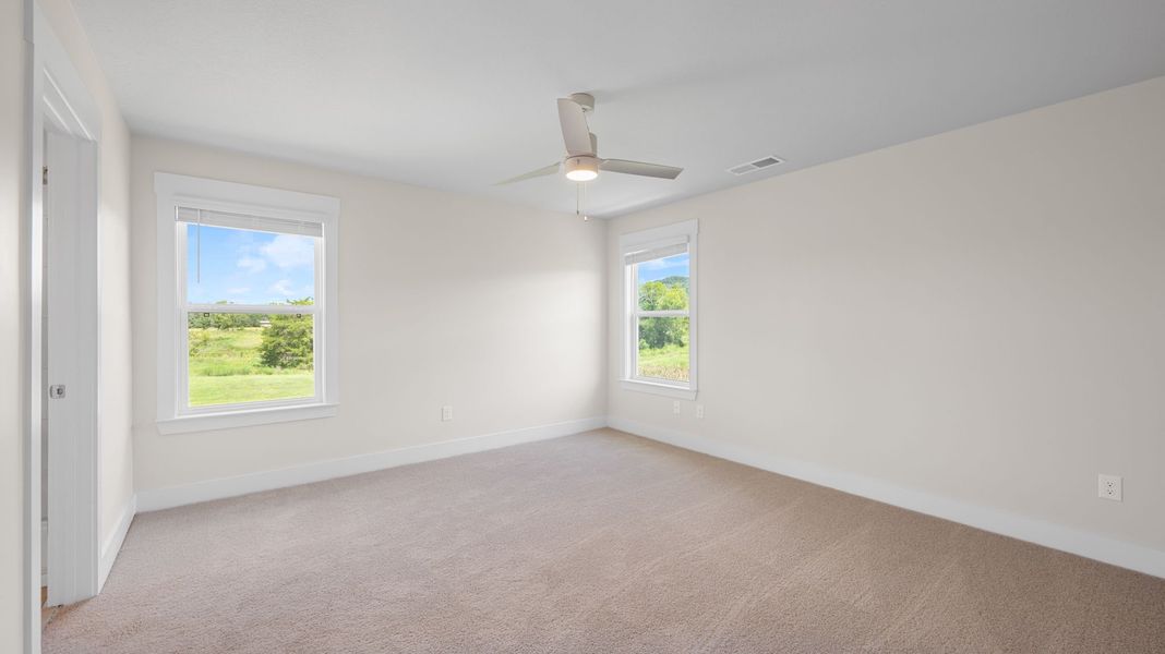 Spacious, unfurnished interior of a new home in Harbor Crest, Ooltewah (Image 20). Spacious, unfurnished interior of a new home in Harbor Crest, Ooltewah (Image 20).