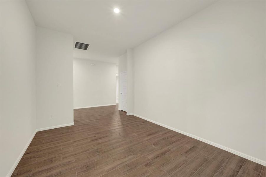 Spacious, unfurnished interior of a new home in The Preserve, Justin (Image 31).