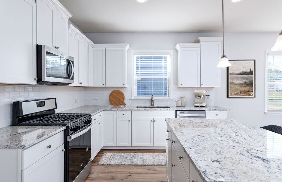 Furnished interior view inside a new home in Salem Bay, Beaufort (Image 3).