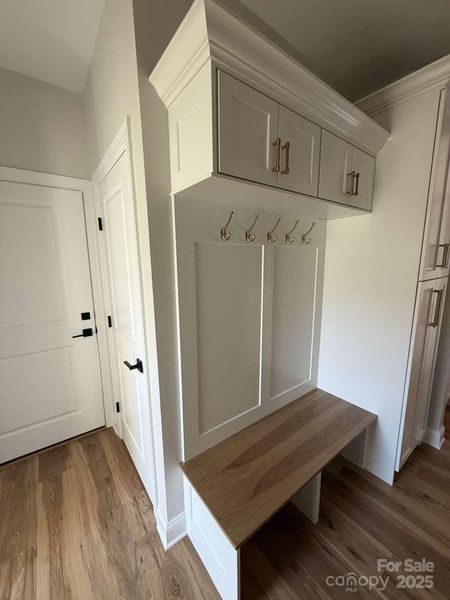 Image 28 of a home in .