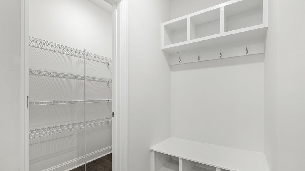 Spacious, unfurnished interior of a new home in Lybrook Village, Advance (Image 8).