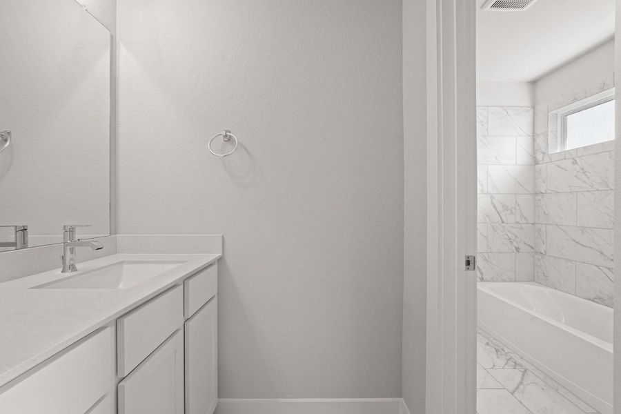 Image 26 of a home in Briarwood Crossing. Image 26 of a home in Briarwood Crossing.