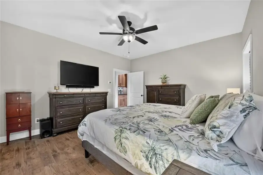 Furnished interior view inside a new home in , Ellijay (Image 30).