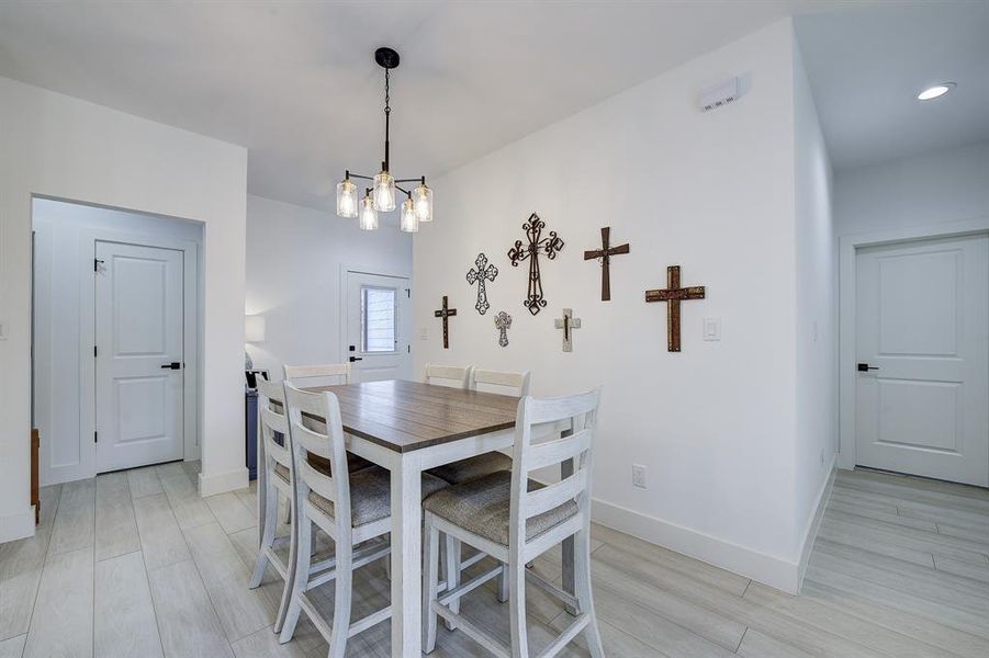 Furnished interior view inside a new home in , Granbury (Image 23). Furnished interior view inside a new home in , Granbury (Image 23).