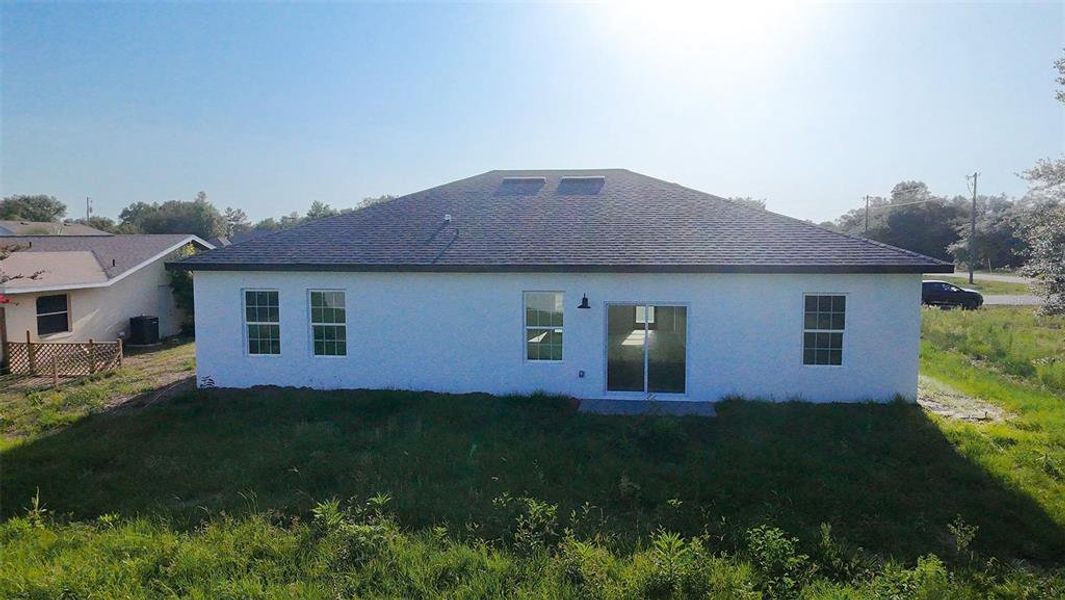 Front exterior of a new home in , Ocala, FL, highlighting curb appeal (Image 1). Front exterior of a new home in , Ocala, FL, highlighting curb appeal (Image 1).