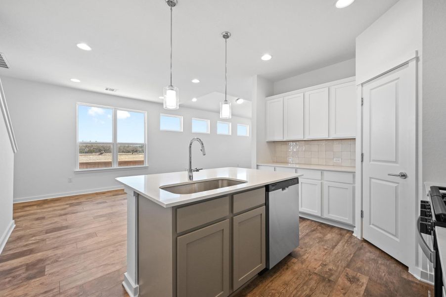 Furnished interior view inside a new home in , Buda (Image 4).