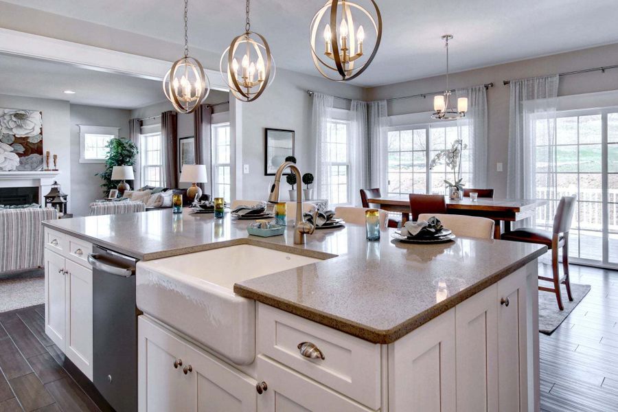 Kitchen/ Breakfast Area/ Family Room