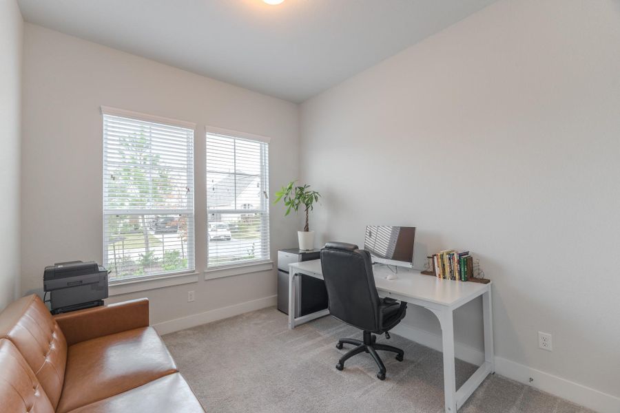 Furnished interior view inside a new home in Grand Central Park, Conroe (Image 33).