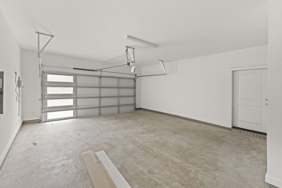 Spacious, unfurnished interior of a new home in Willow Grove Single-Family Homes, Melissa (Image 41). Spacious, unfurnished interior of a new home in Willow Grove Single-Family Homes, Melissa (Image 41).