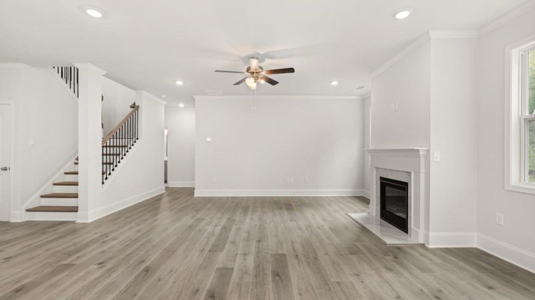Spacious, unfurnished interior of a new home in Haven Abbey, Cumming (Image 30).