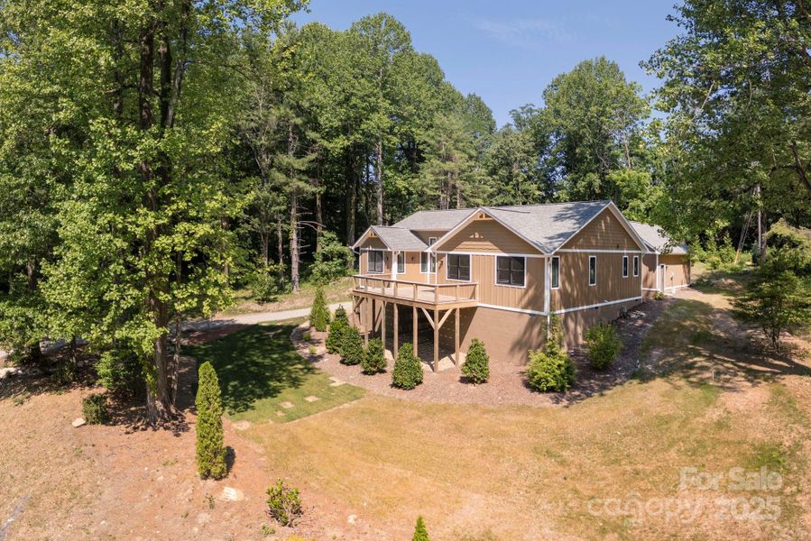 Exterior details and patio area of a home in , Flat Rock (Image 22).