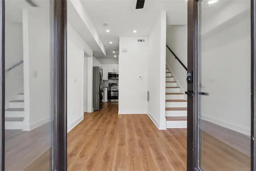 Spacious, unfurnished interior of a new home in , Union City (Image 19). Spacious, unfurnished interior of a new home in , Union City (Image 19).