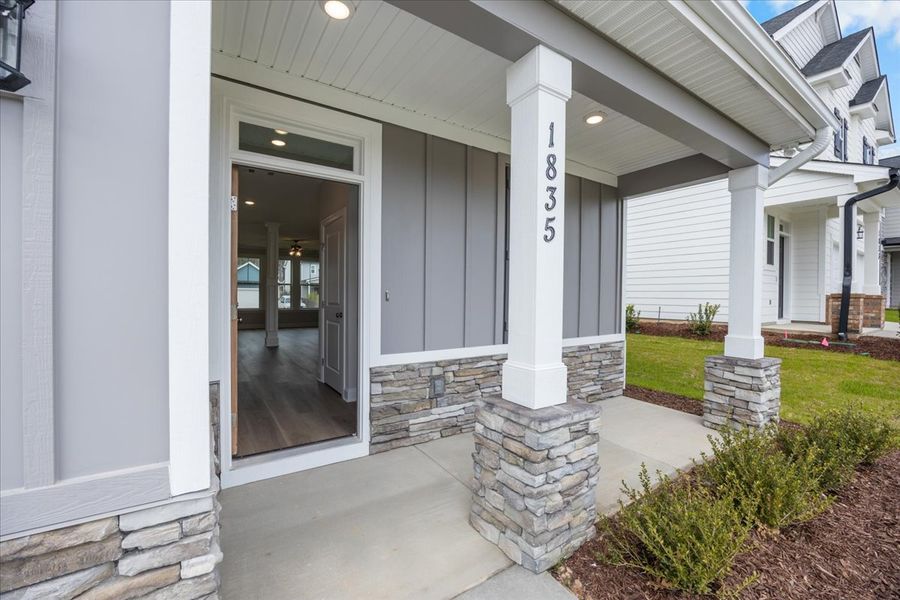 Exterior details and patio area of a home in Tillery Park, Grovetown (Image 3).