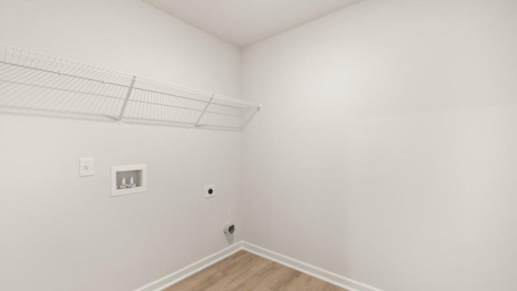 Spacious, unfurnished interior of a new home in Oconee Overlook, Gainesville (Image 27).