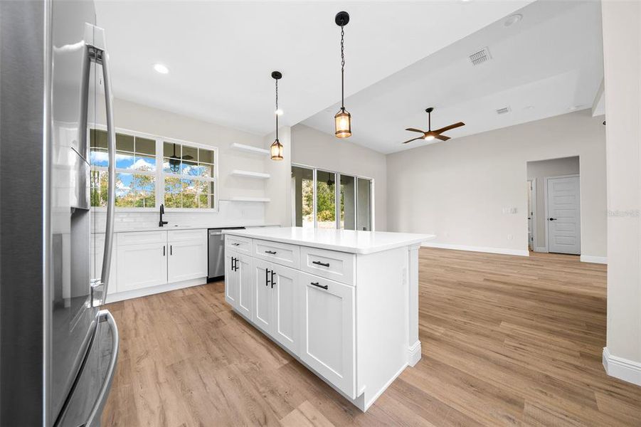 Furnished interior view inside a new home in , Dunnellon (Image 10).