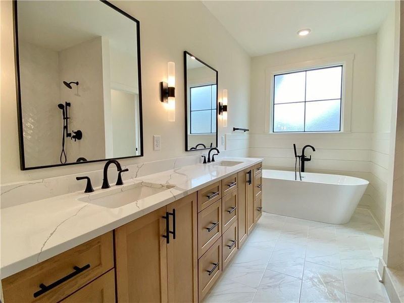 Furnished interior view inside a new home in , Gainesville (Image 59).