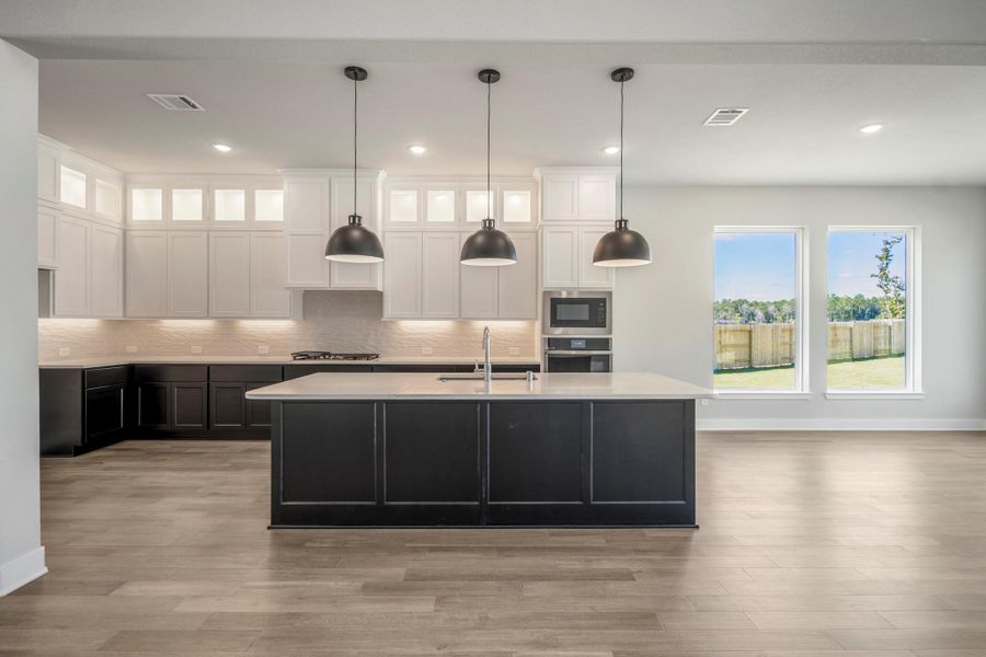 Furnished interior view inside a new home in ARTAVIA 55' Lots, Conroe (Image 16). Furnished interior view inside a new home in ARTAVIA 55' Lots, Conroe (Image 16).