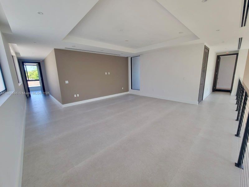 Spacious, unfurnished interior of a new home in , South Miami (Image 44). Spacious, unfurnished interior of a new home in , South Miami (Image 44).