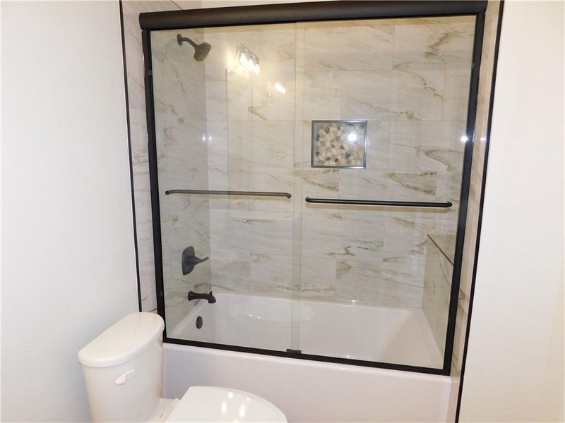 Close-up of interior finishes inside a home in , Dahlonega (Image 11).