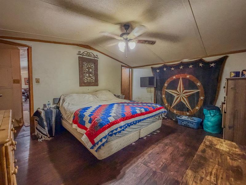 Furnished interior view inside a new home in , Weatherford (Image 5).