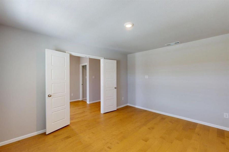 Spacious, unfurnished interior of a new home in The Preserve, Justin (Image 31). Spacious, unfurnished interior of a new home in The Preserve, Justin (Image 31).