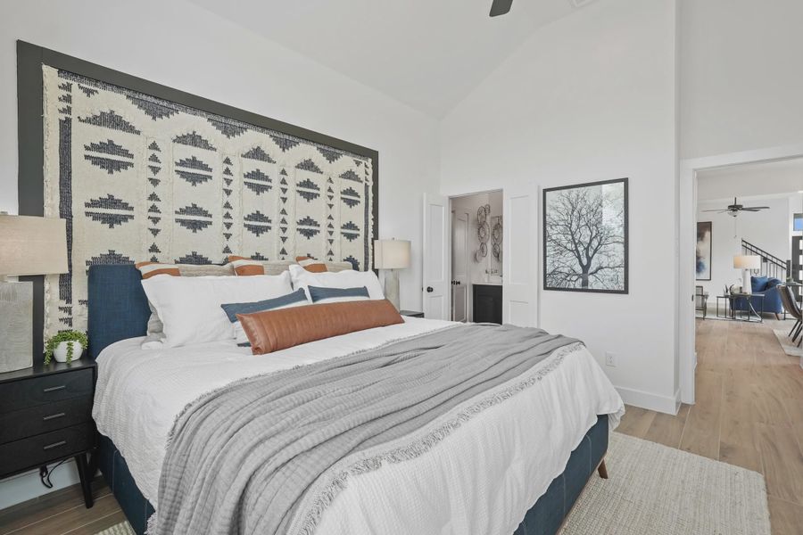Representative furnished interior of a home built from the Versailles by Chesmar Homes in Sienna Chateau, Missouri City (Image 6).