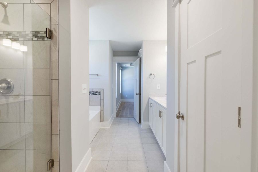 Frameless Shower Option