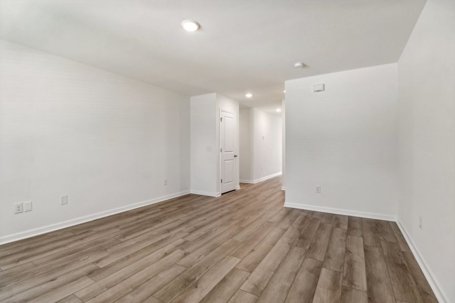 Representative unfurnished interior of a home built from the Helen by Great Southern Homes in Hazelwood, Boiling Springs (Image 18).