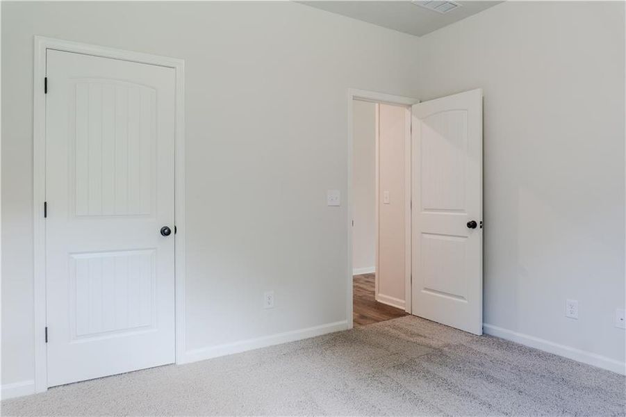 Spacious, unfurnished interior of a new home in Harmony Farms, Eatonton (Image 34). Spacious, unfurnished interior of a new home in Harmony Farms, Eatonton (Image 34).