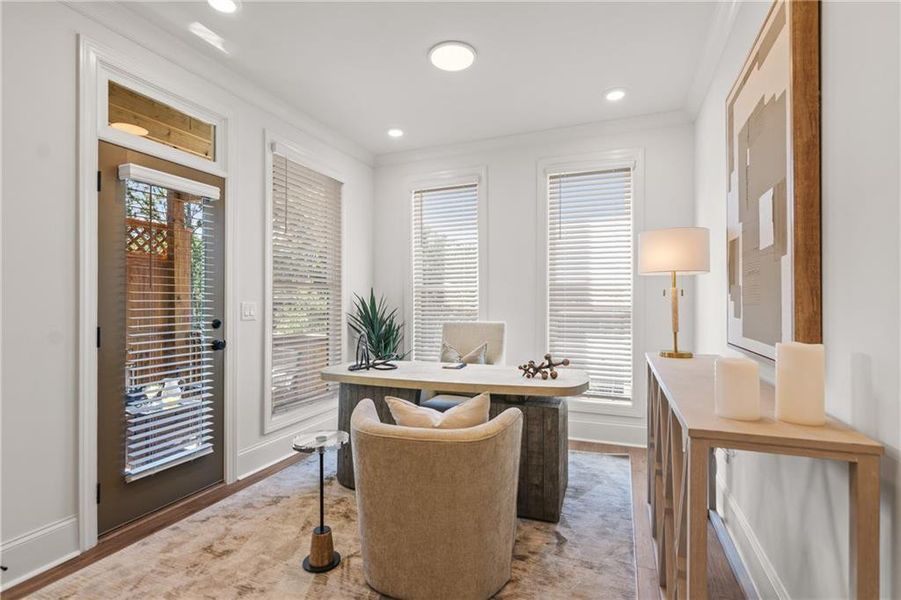 Furnished interior view inside a new home in IveyBrooke, Alpharetta (Image 13).