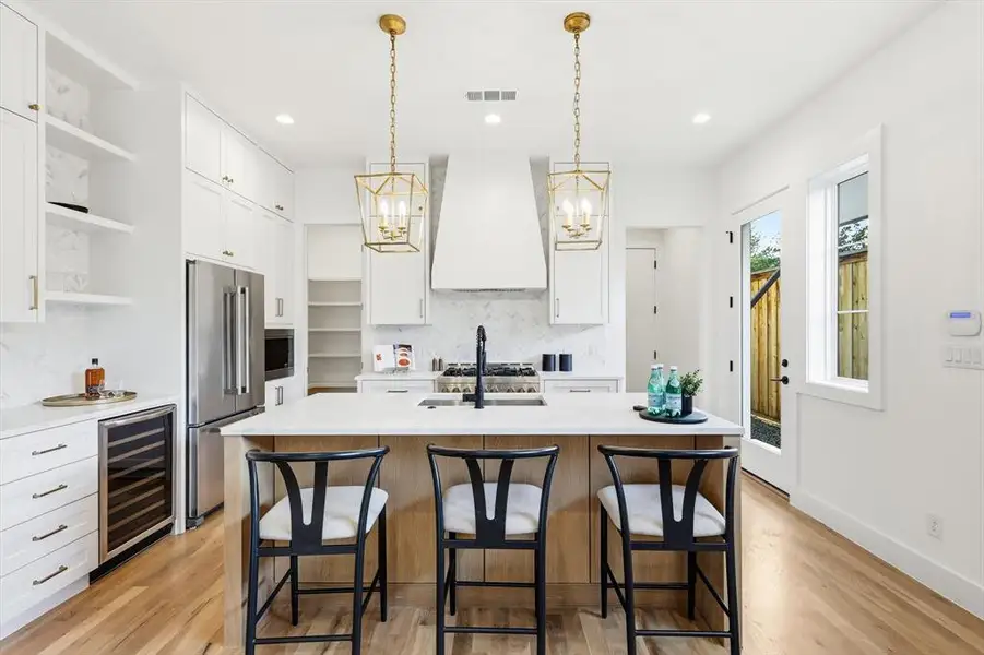 Furnished interior view inside a new home in , Dallas (Image 6).