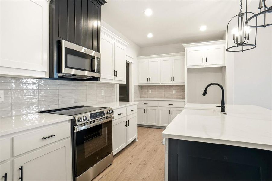 Furnished interior view inside a new home in , Weatherford (Image 8). Furnished interior view inside a new home in , Weatherford (Image 8).