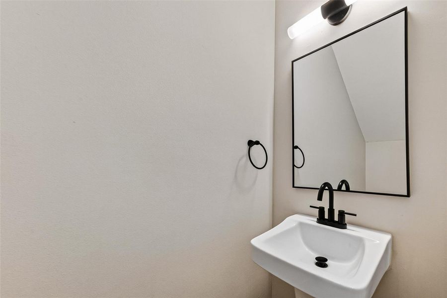 Powder Room Powder Room