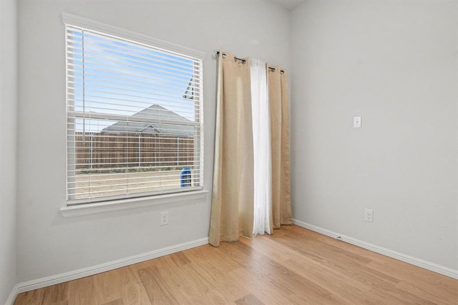 Spacious, unfurnished interior of a new home in Stratton Place, Greenville (Image 21).